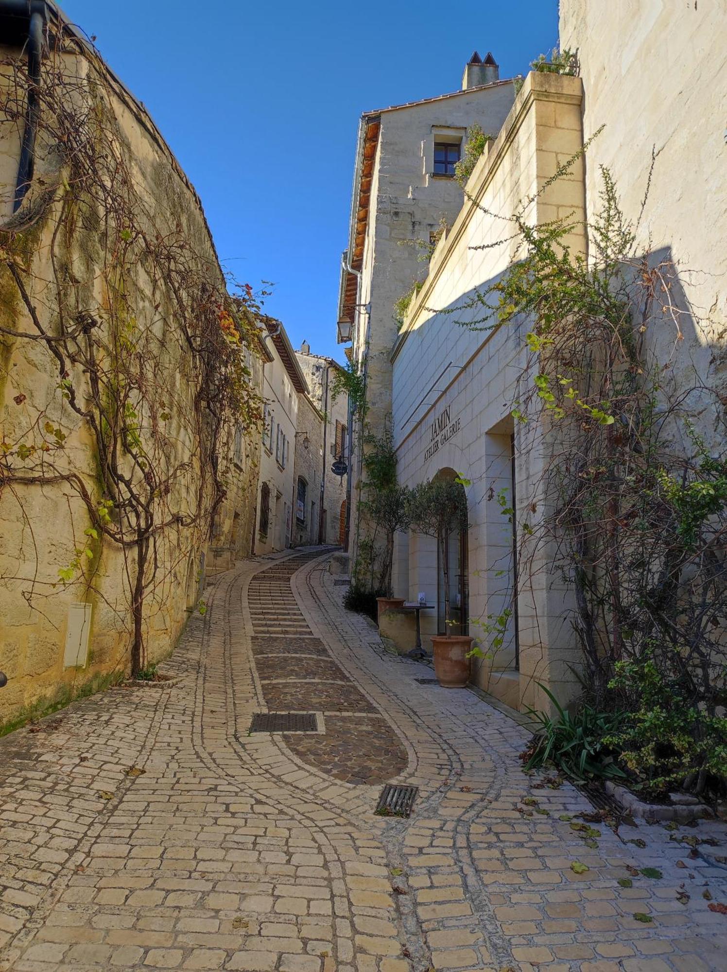 En Centre-ville D'uzes